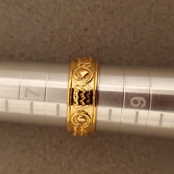 💙 4/$20  Faith Heart Gold Plated  Ring - Picture 4 of 5